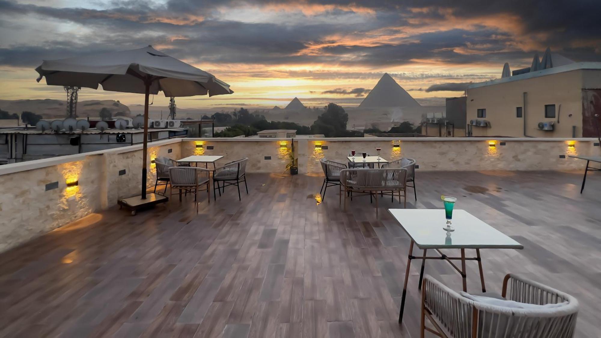 Pyramids Vista Inn Kafret el-Gabal Exterior foto