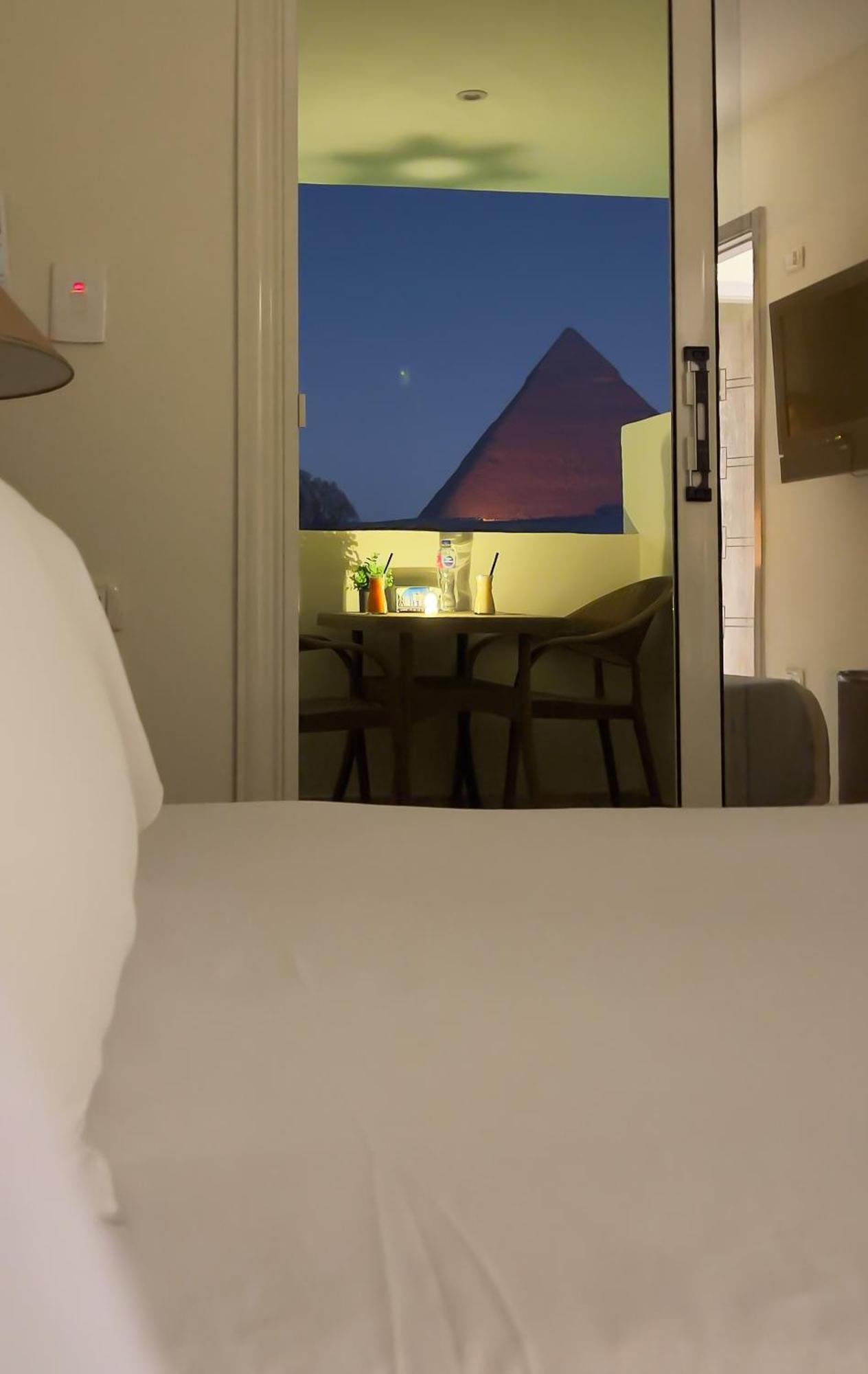 Pyramids Vista Inn Kafret el-Gabal Exterior foto
